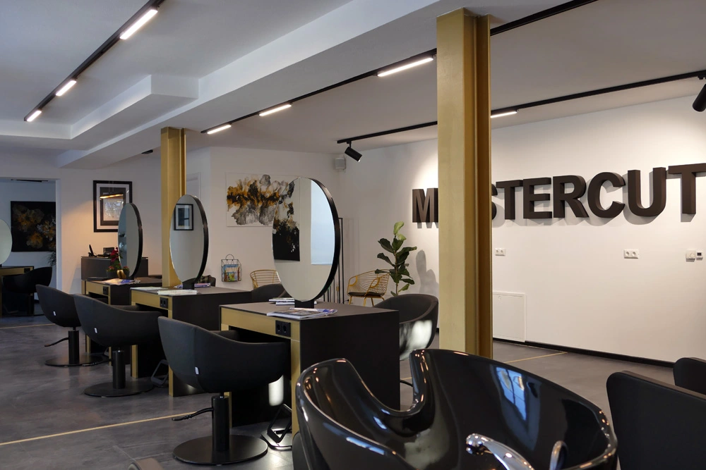 MEISTERCUT SALON 4